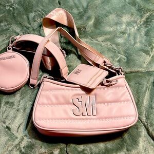 Lavender shoulder bag